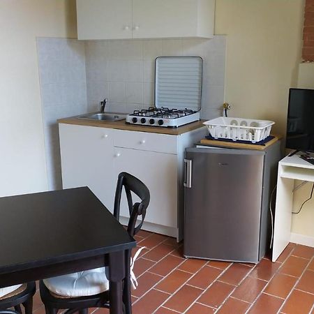 Montevecchio Apartments Montopoli in Val dʼArno Buitenkant foto