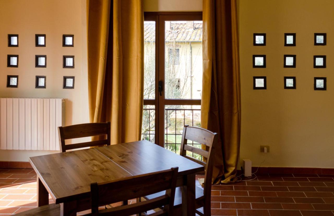 Montevecchio Apartments Montopoli in Val dʼArno Buitenkant foto