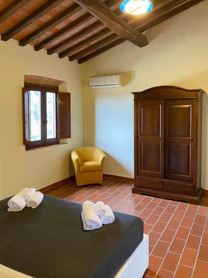 Montevecchio Apartments Montopoli in Val dʼArno Buitenkant foto