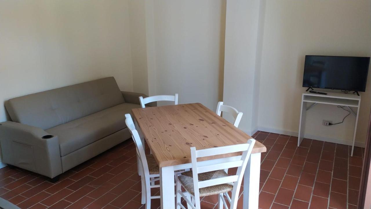 Montevecchio Apartments Montopoli in Val dʼArno Buitenkant foto